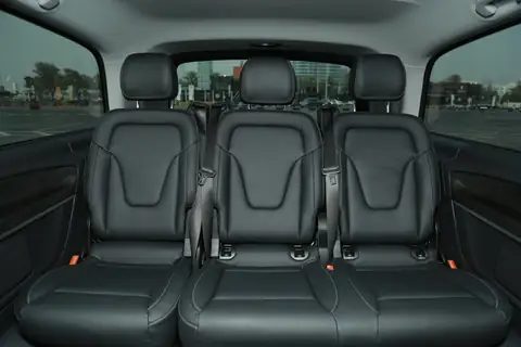 The rear row of a V-Class in black leather